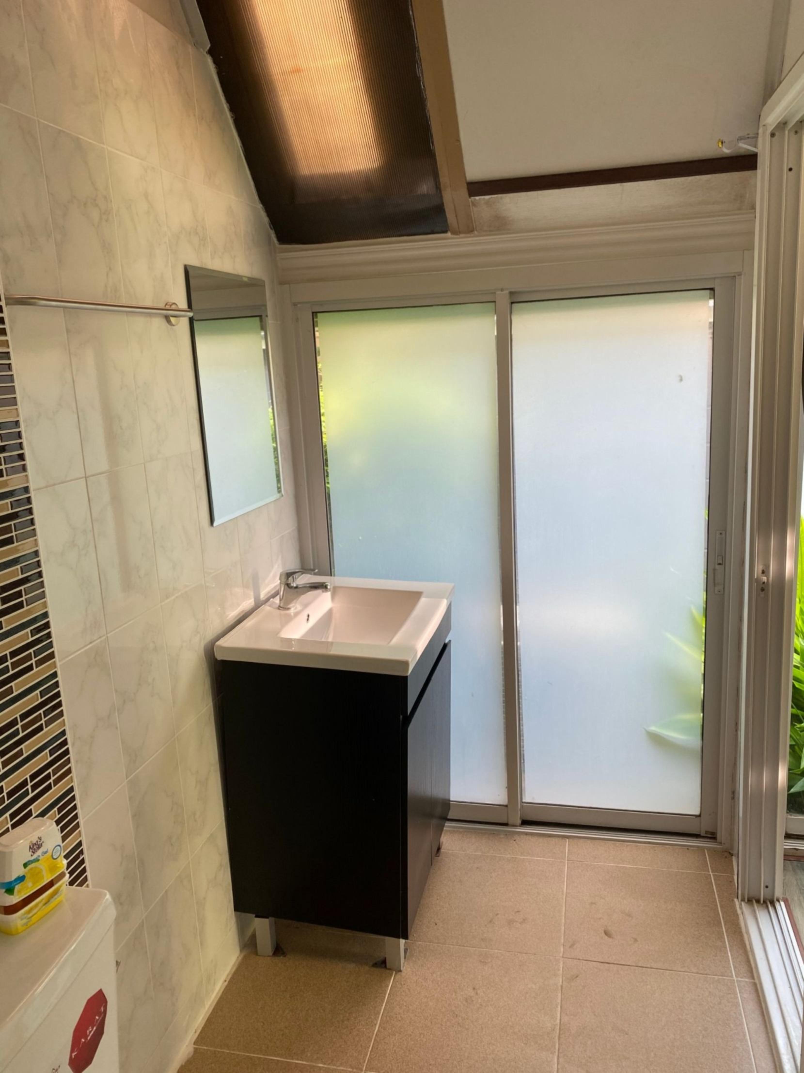 Kurina Hotel (Adults Only) Bangkok Exterior photo