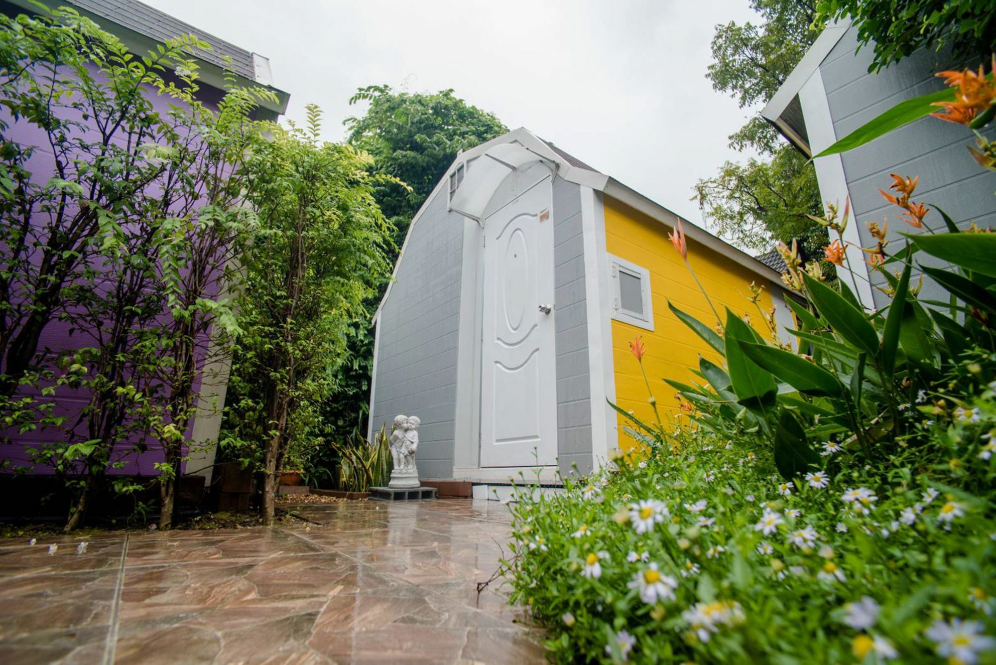 Kurina Hotel (Adults Only) Bangkok Exterior photo